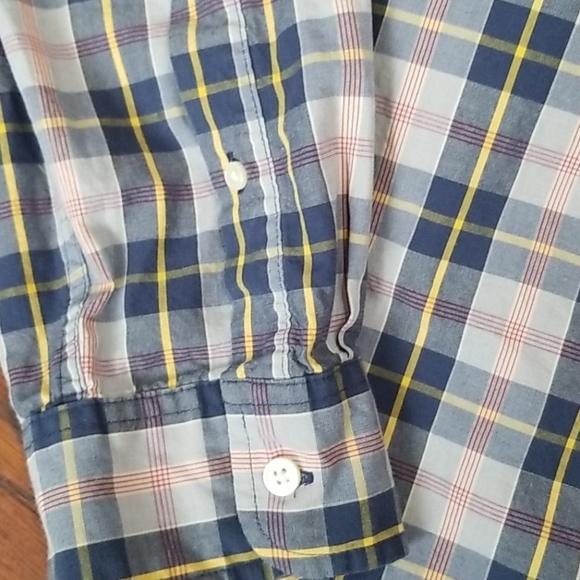 St. John's Bay Mens Longsleeve Shirt - Picture 6 of 6